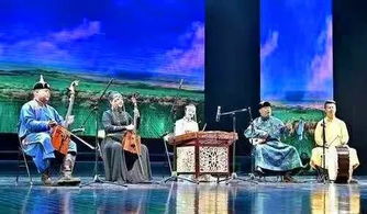 車(chē)輪上的文化盛宴——2019“文化動(dòng)車(chē)·絲路情”全國(guó)巡演巡展紀(jì)實(shí)